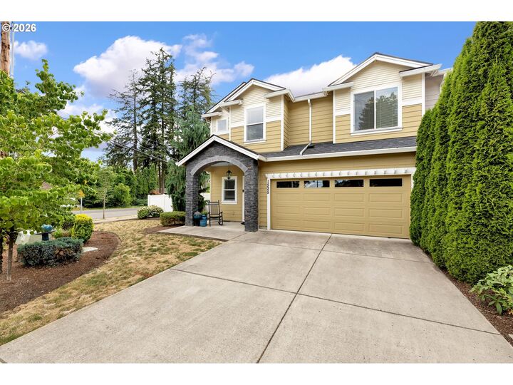 Property Photo: 1525 N 8th St WA 98671