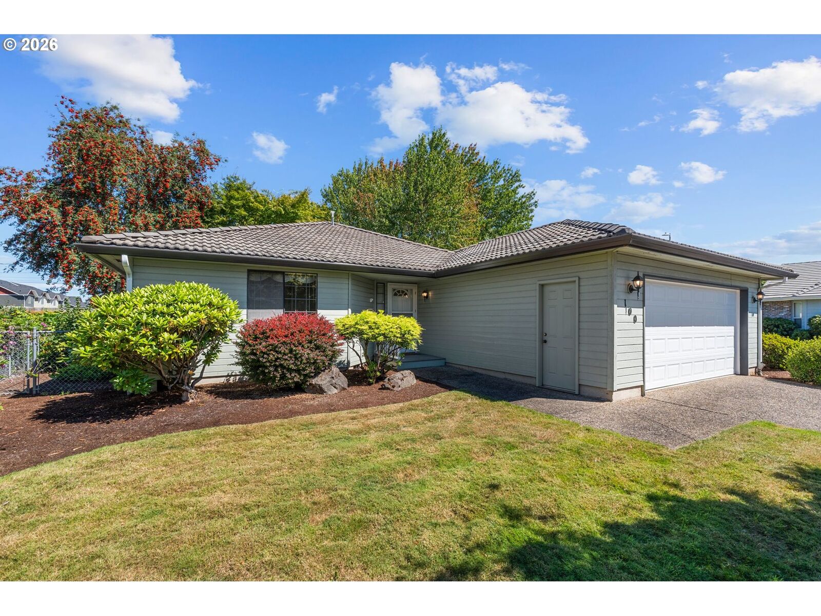 Property Photo: 100 NW 95th Cir WA 98660