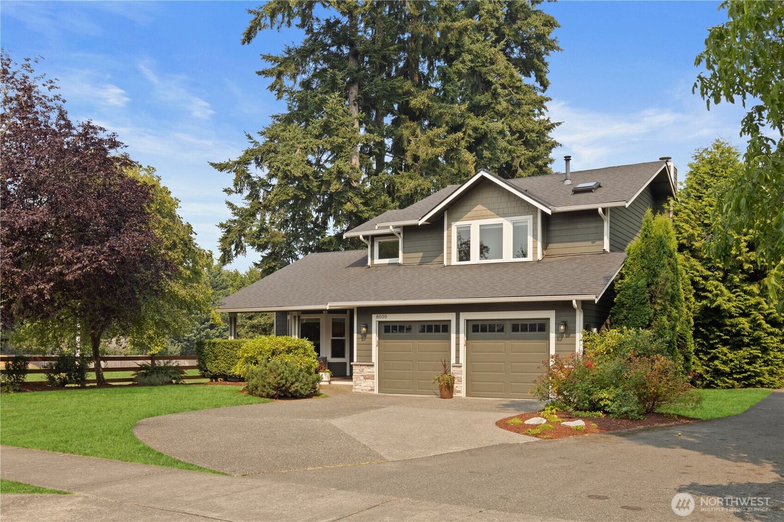 Property Photo:  8030  131st Place NE  WA 98033 