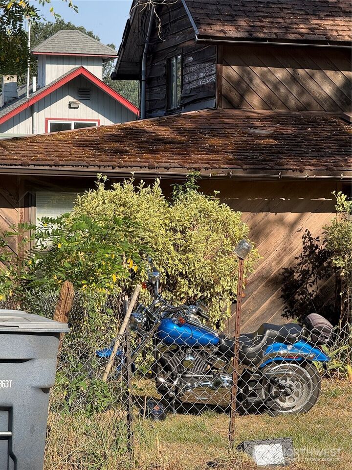 Property Photo: 303 Peterson Street S WA 98580