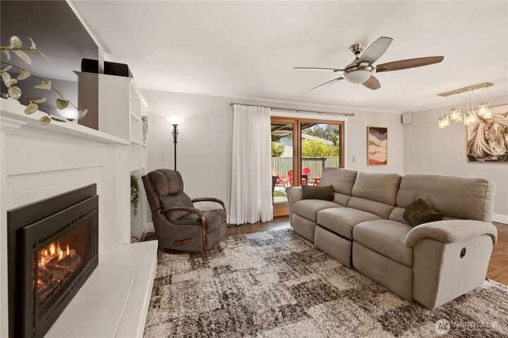 Property Photo: 9219 Elwood Drive SW WA 98498