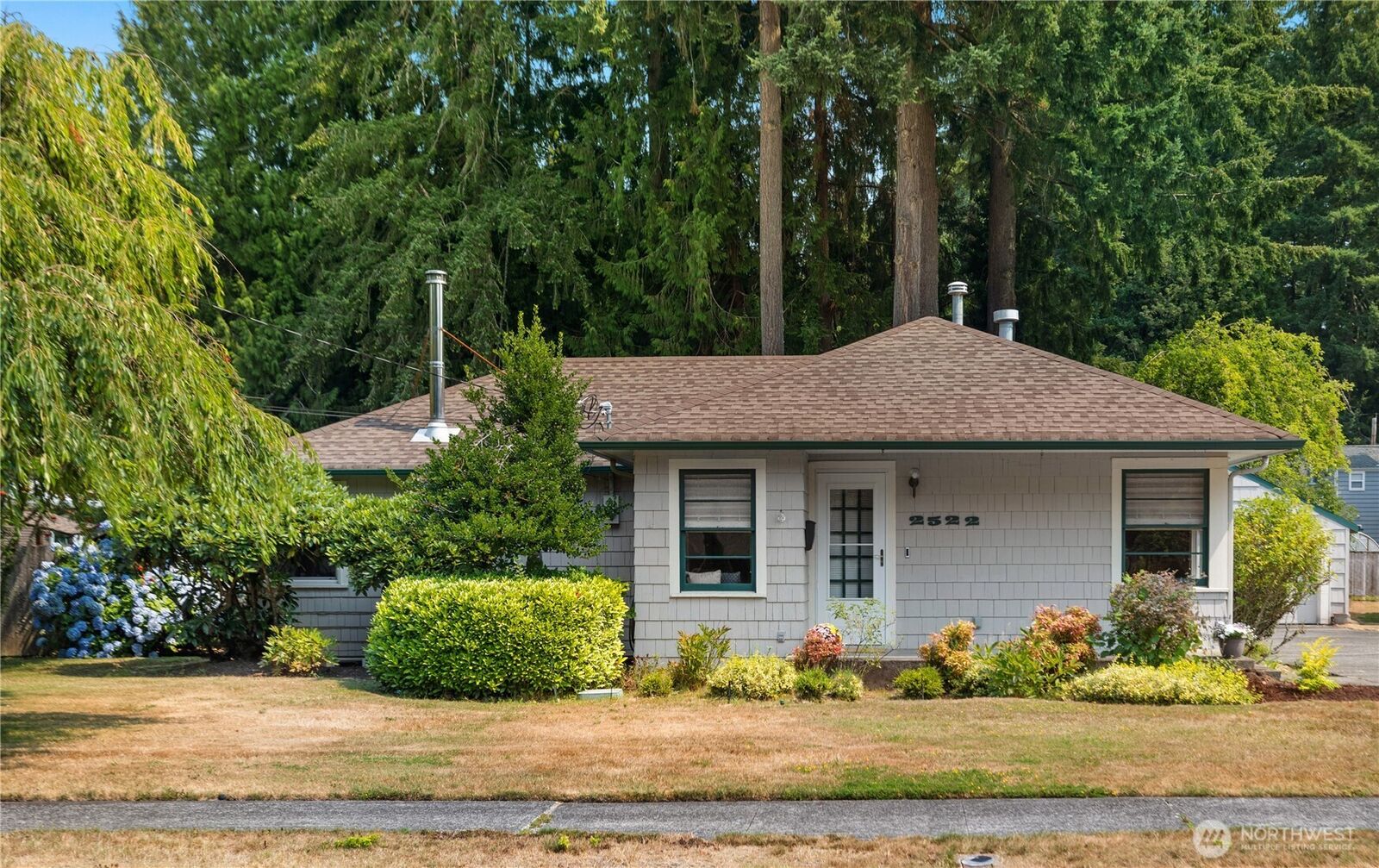 Property Photo:  2522  Buker Street SE  WA 98501 