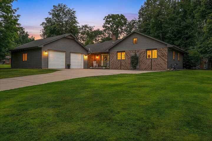 Property Photo: 915 La Count Road WI 54313