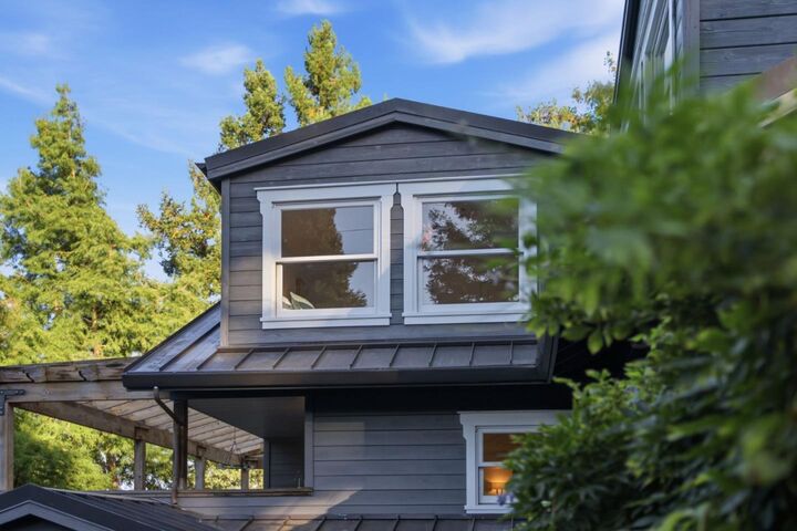 Property Photo: 133 Russell Avenue CA 94028