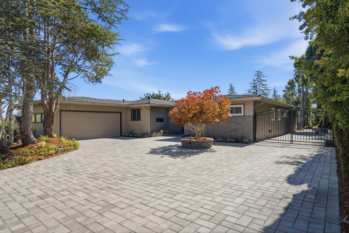Property Photo:  886 Heather Drive  CA 94070 