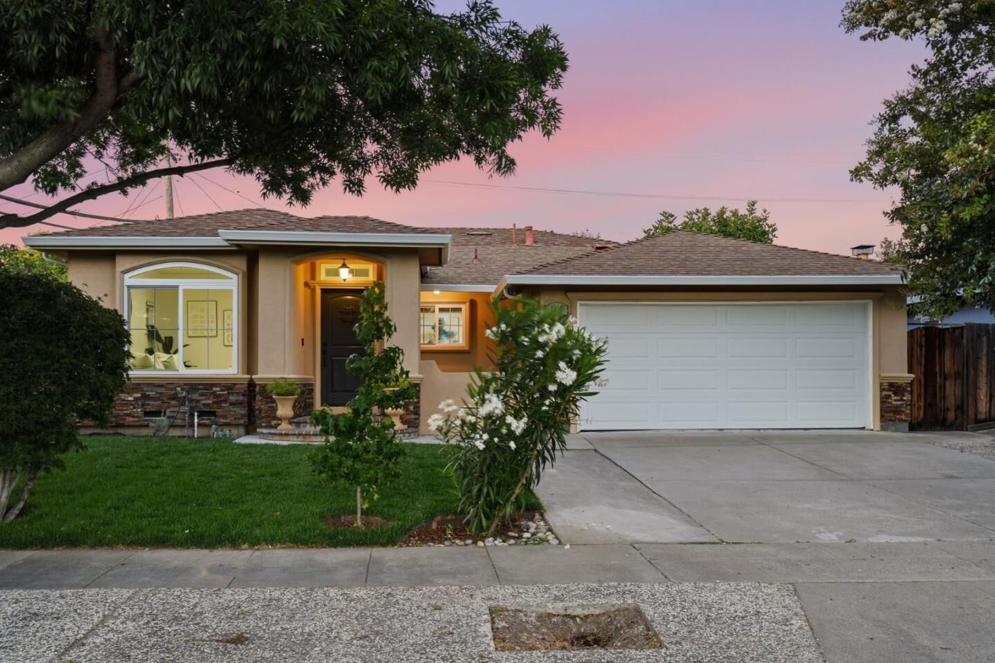 Property Photo: 1188 Dresden Way CA 95129