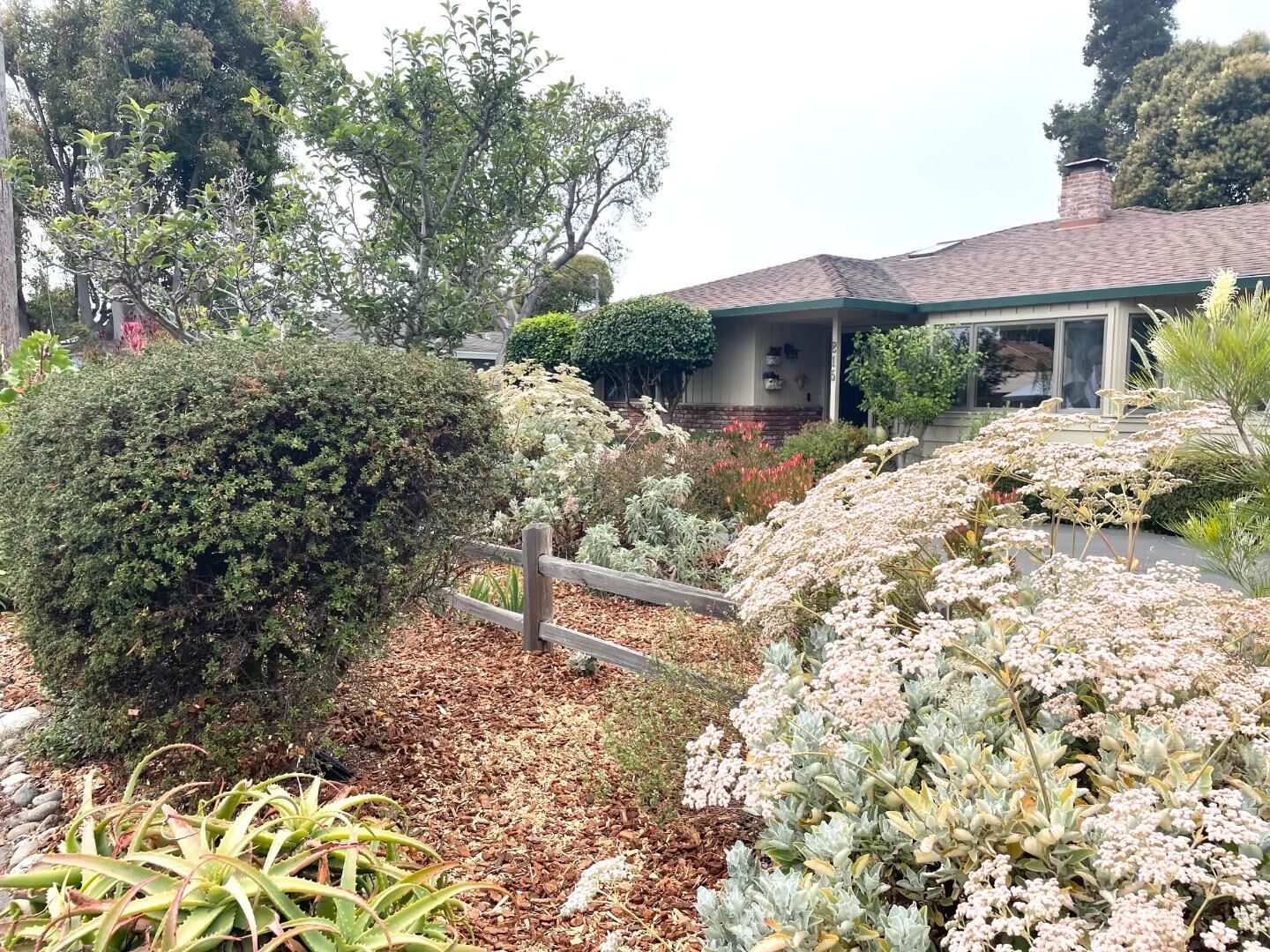 Property Photo: 215 Lamanda Drive CA 95003