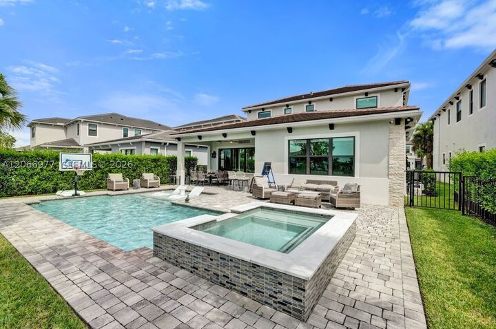 Property Photo: 12474 Solana Bay Cir FL 33412