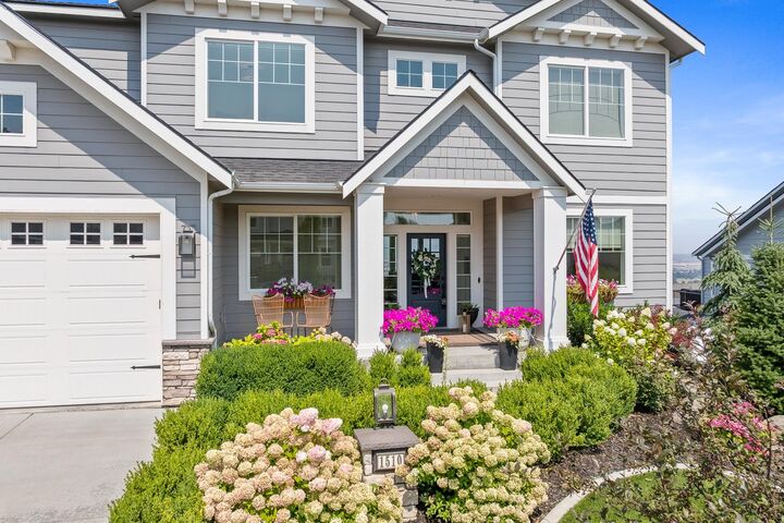 Property Photo: 1510 S Morningside Heights Dr WA 99016