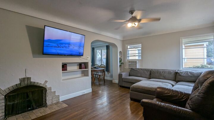 Property Photo:  1108 E Wellesley Ave  WA 99207 