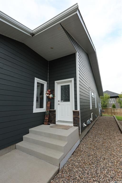 Property Photo: 1851 Pederson Drive 309 SK S6X 0B2