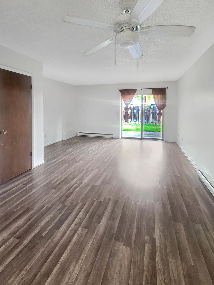 Property Photo: 1977 Edwards Drive C WY 82801