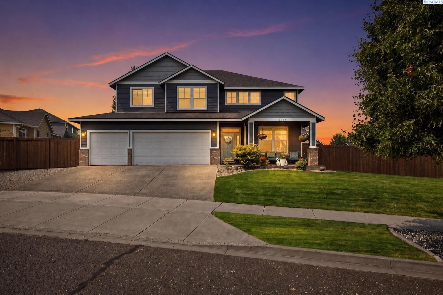 Property Photo: 2000 S Sheppard Street WA 99338