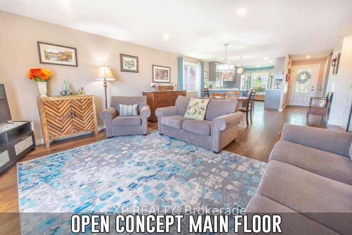 Property Photo:  153 Oneida Place  ON N2A 3G4 