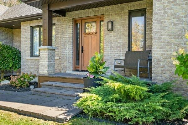 Property Photo: 524 Osmond Daley Drive ON K0A 1L0