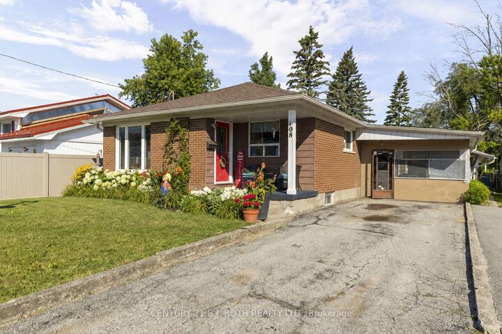 Property Photo: 108 Shannon Street ON L3V 1G2