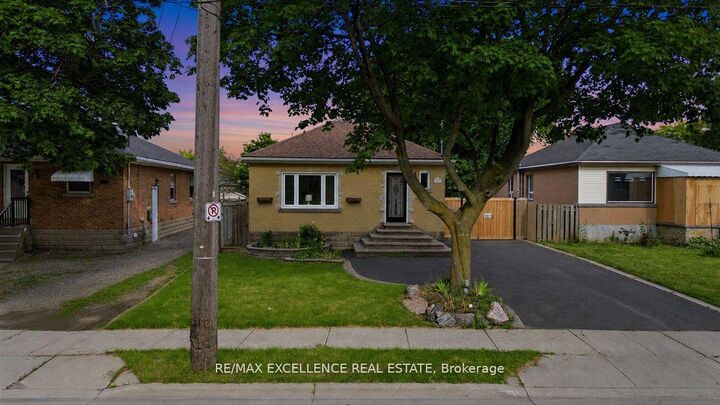 Property Photo:  627 Upper Sherman Avenue  ON L8V 3M4 