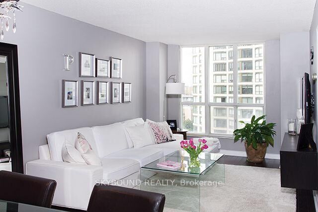 Property Photo: 2287 Lake Shore Boulevard W 505 ON M8V 3Y1