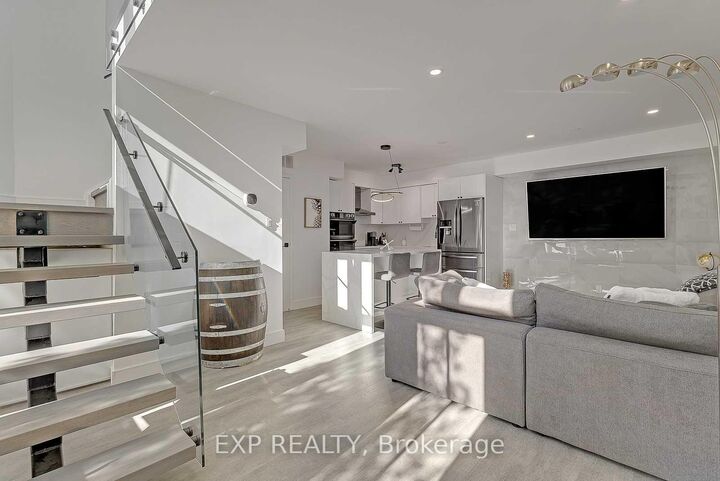 Property Photo: 50 East Liberty Street 1111 ON M6K 3P3