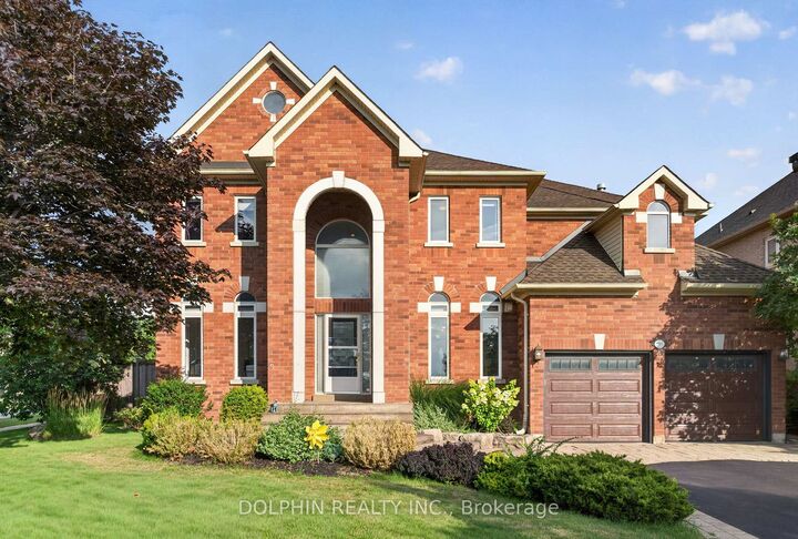 Property Photo: 735 Foxcroft Boulevard ON L3X 1N1
