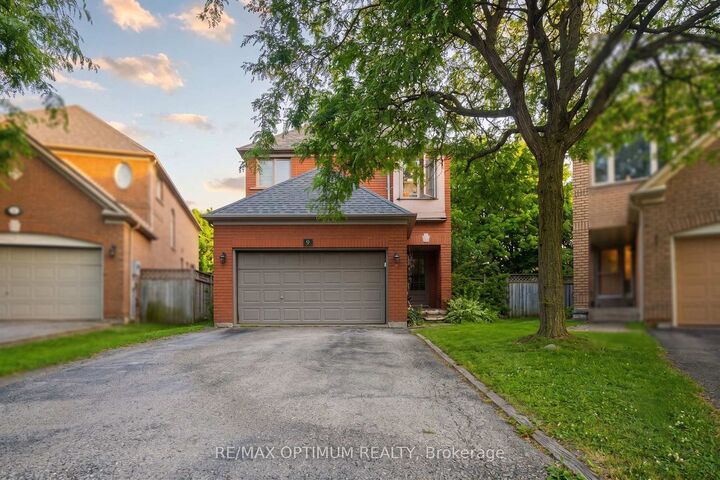 Property Photo: 9 Inwood Place ON L6R 1T2