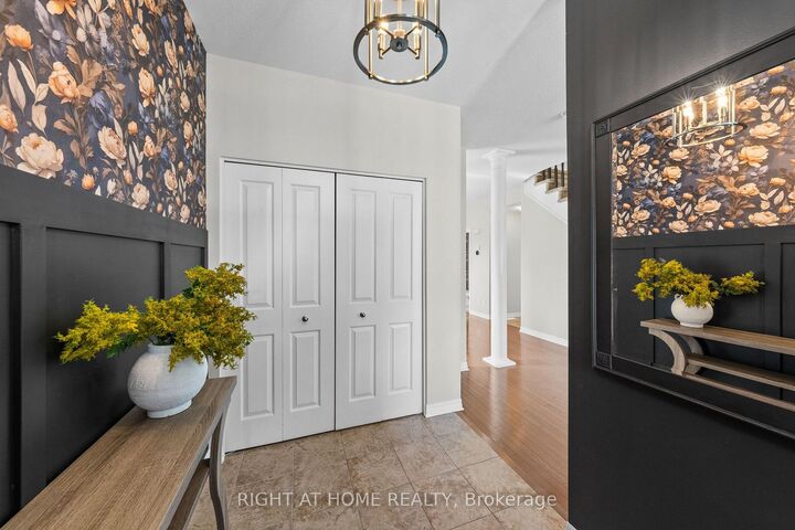 Property Photo:  525 Peerless Street  ON K2J 5P9 