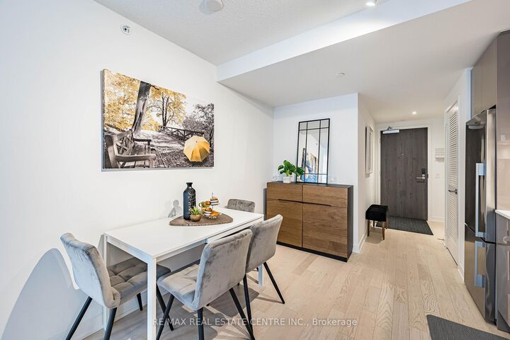 Property Photo: 25 Richmond Street E 312 ON M5C 1N7