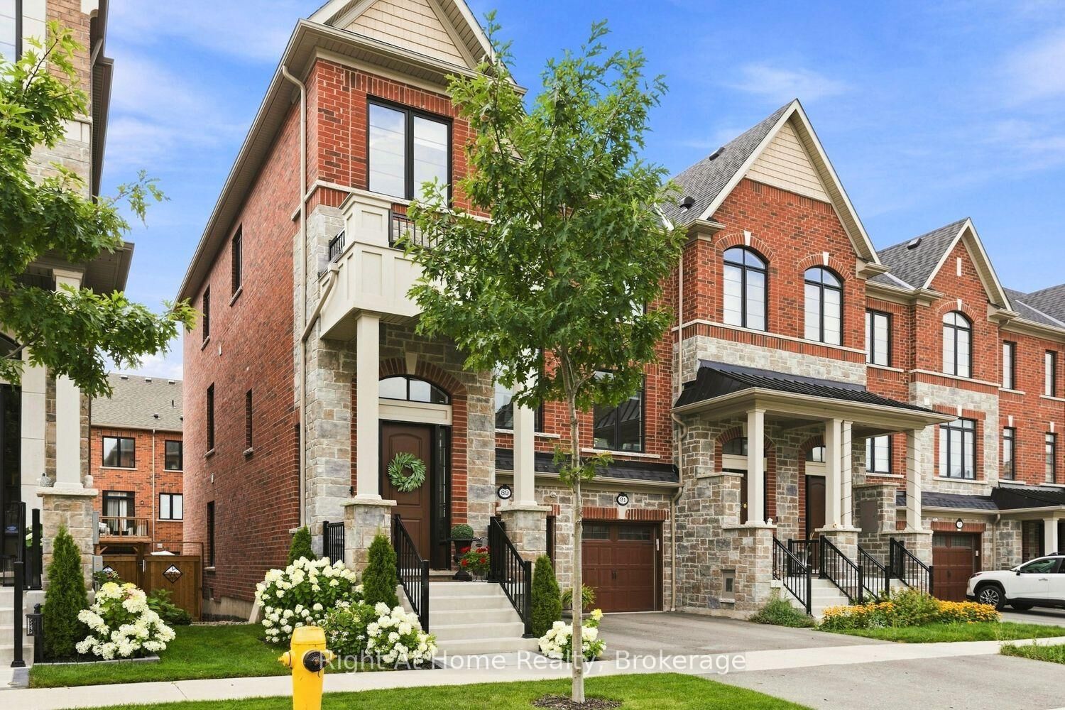 Property Photo: 89 Elkington Crescent ON L1P 0L7