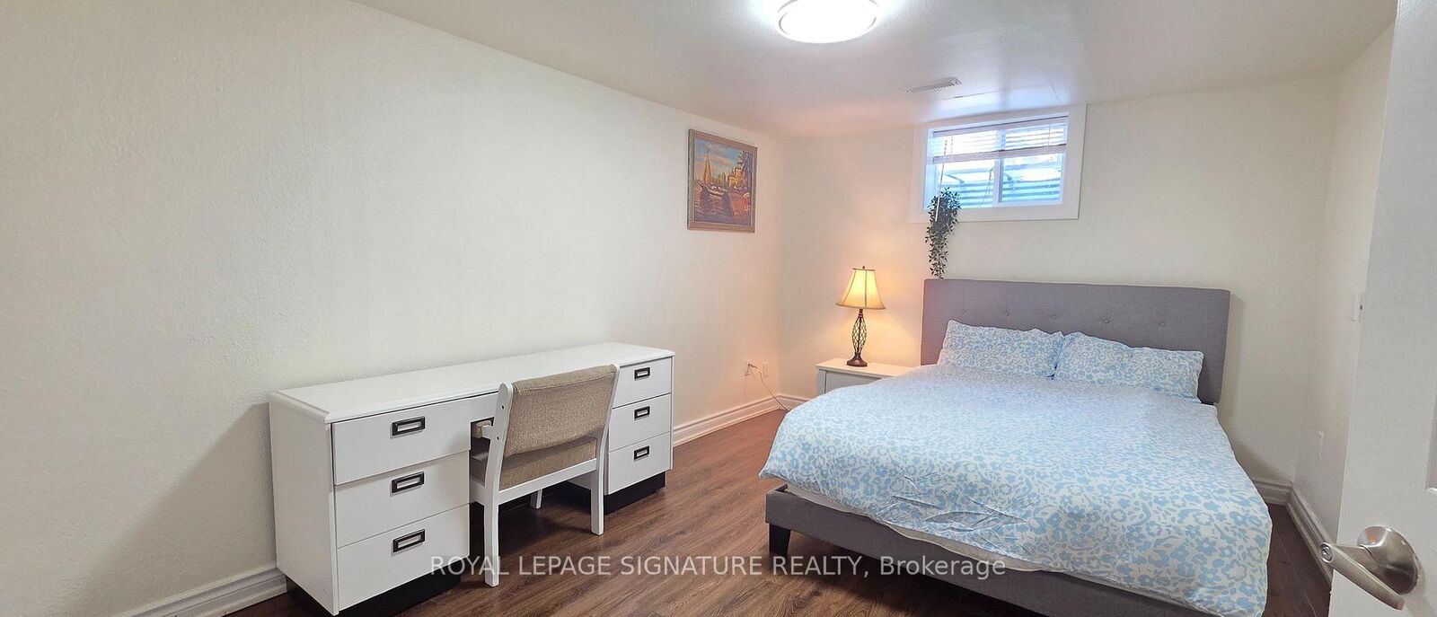 Property Photo:  3692 Ellengale Drive Basement 2  ON L5C 1Z7 