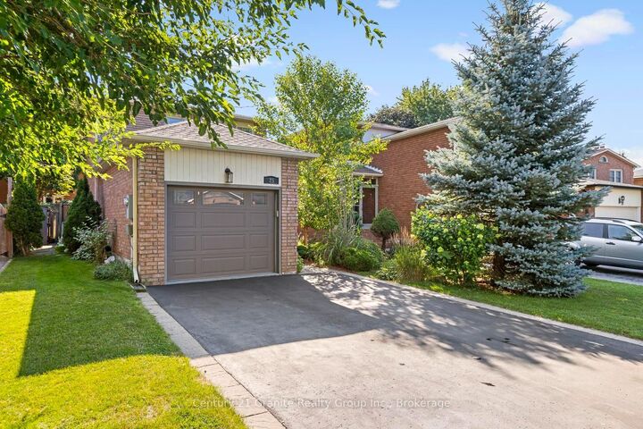 Property Photo: 25 Greenwood Road ON L4A 5E8
