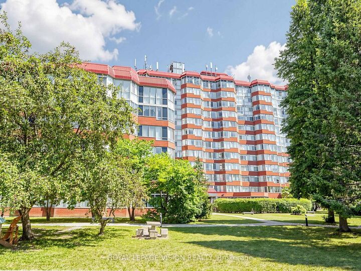 Property Photo: 11753 Sheppard Avenue E 419 ON M1B 5M3