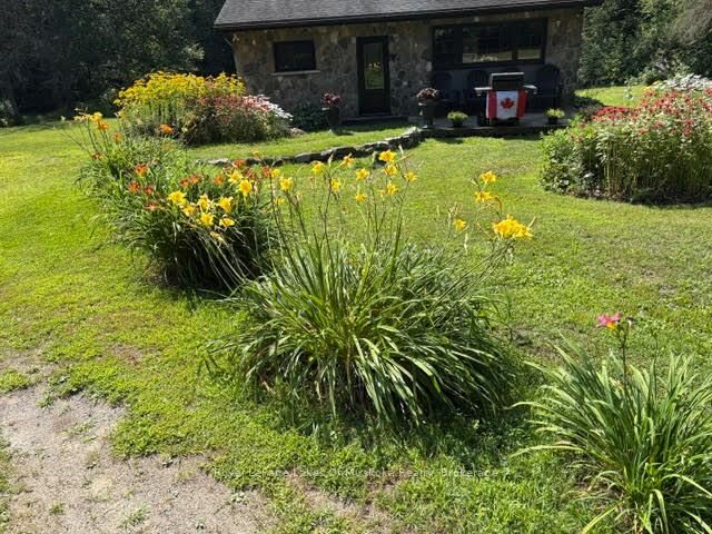Property Photo: 2551 Yearley Road ON P0B 1L0
