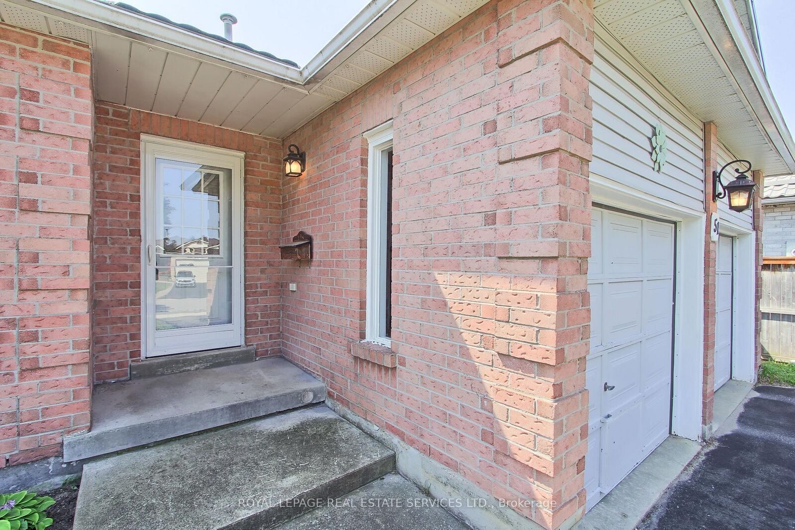Property Photo: 51 Nottawasaga Drive ON L0M 1B0
