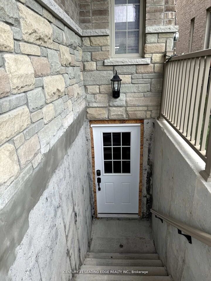 Property Photo: 149 Hurst Drive Lower ON L1T 0N9