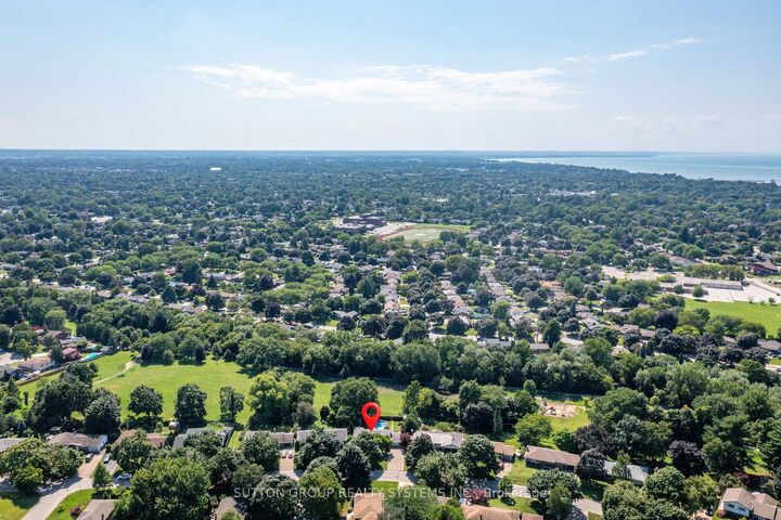 Property Photo: 55 Richelieu Drive ON L2M 2C3