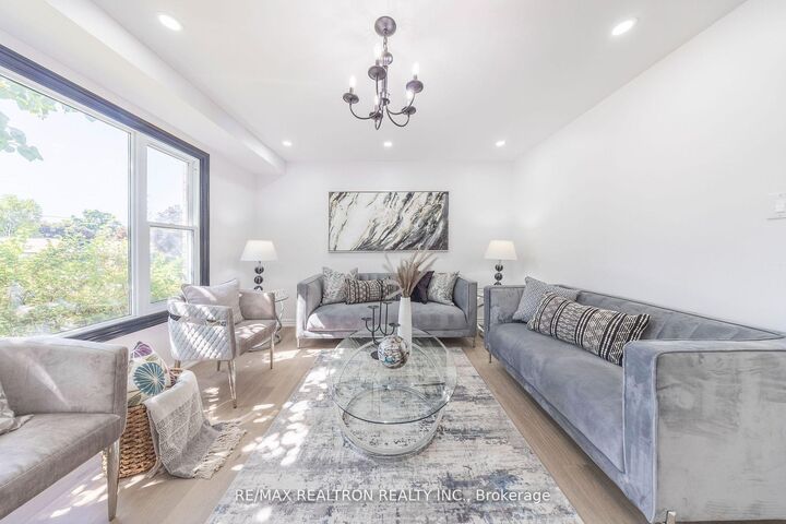 Property Photo: 14 Grassmere Avenue ON L1H 3X4