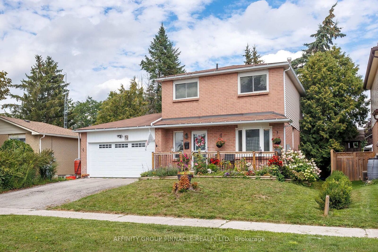 Property Photo:  53 Birch Court  ON K9V 5J3 
