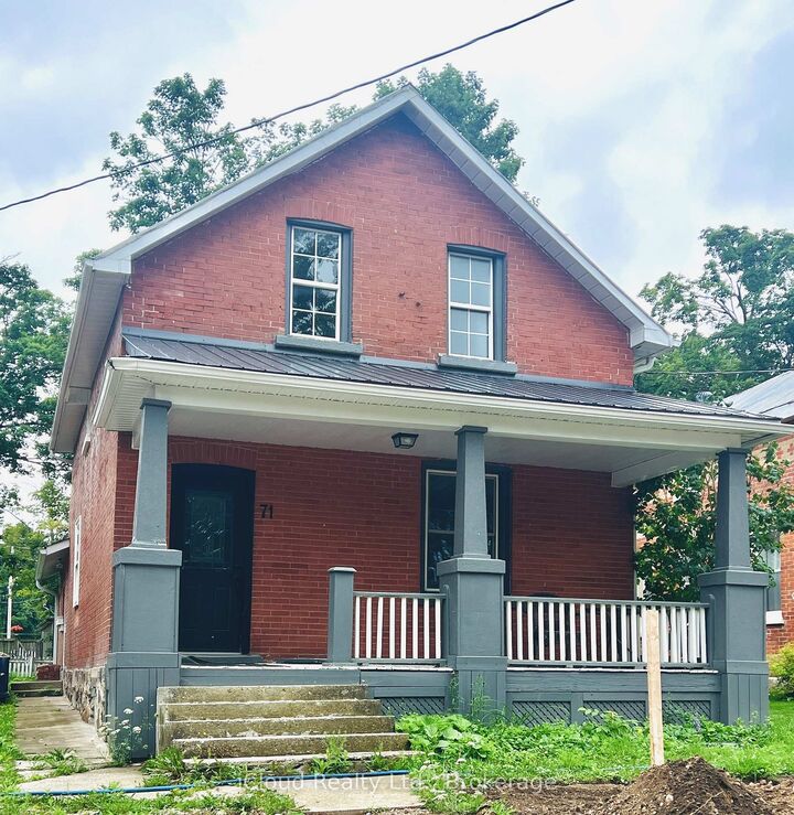 Photo de la propriété:  71 Osprey Street S  ON N0C 1B0 