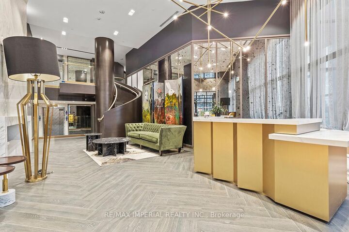 Property Photo: 395 Dundas Street W 523 ON L6M 5R8