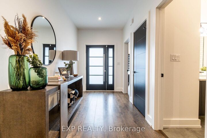 Property Photo: 8889 Angie Drive ON L2H 3W8