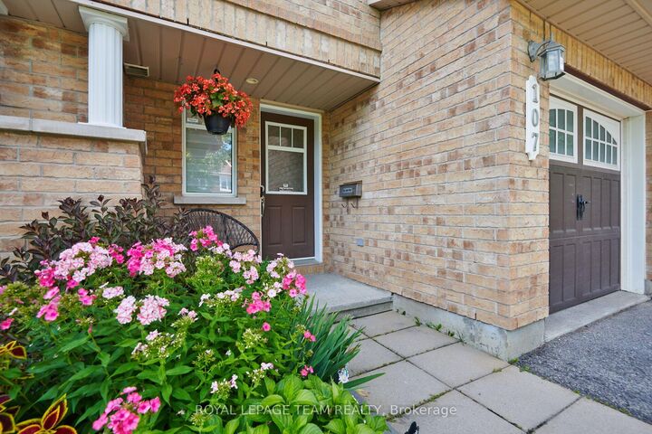 Property Photo: 107 Garrity Crescent ON K2J 3T4