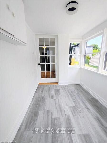 Property Photo: 33 Murney Street ON K8P 3N5