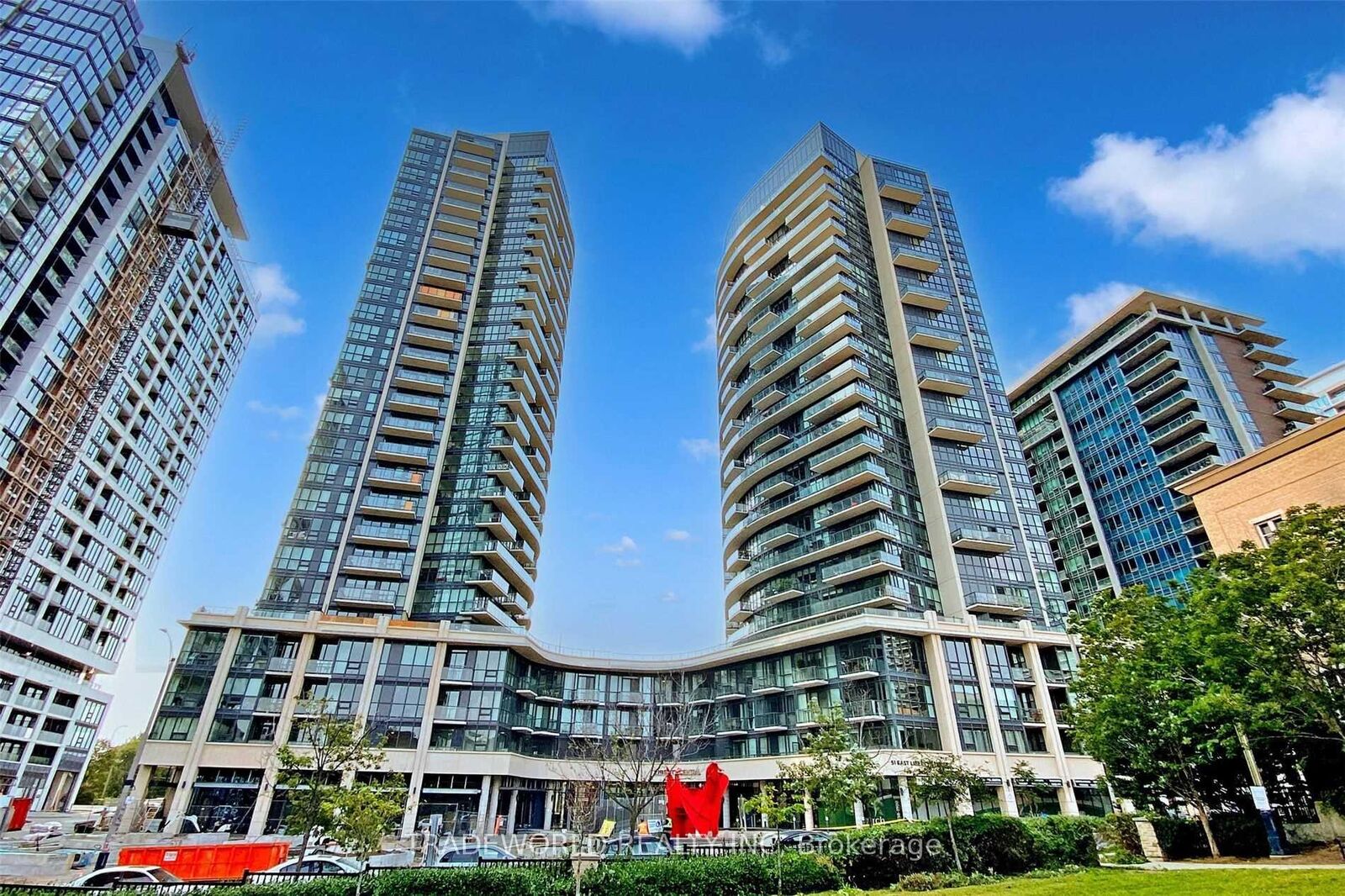Property Photo:  51 East Liberty Street 406  ON M6K 3P8 