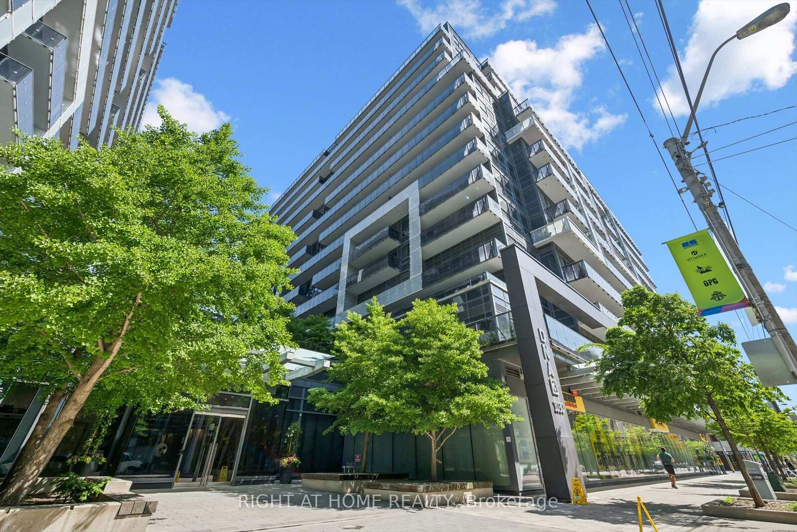 Property Photo:  1030 King Street W 418  ON M6K 3N3 