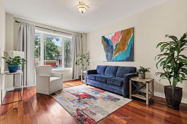 Property Photo: 302 Grayburn Way ON K2J 0V8
