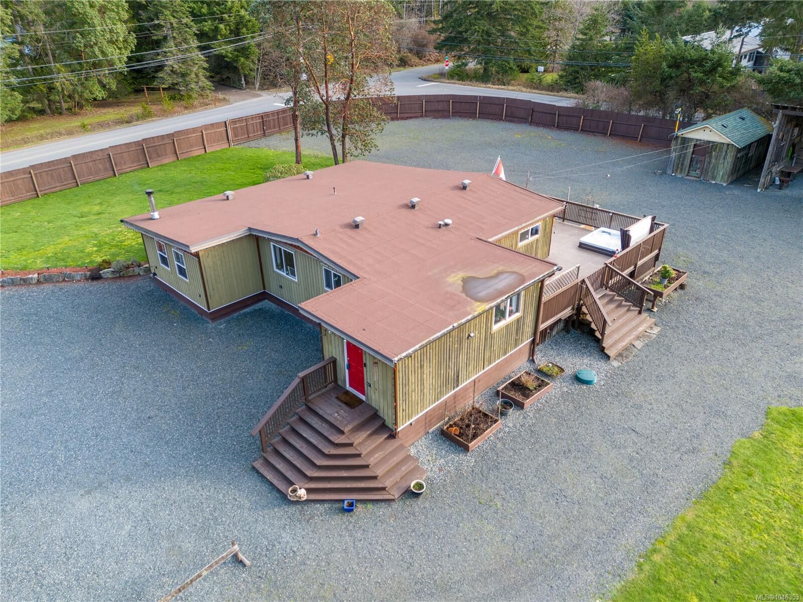 Property Photo: 1143 Bellevue Rd BC V9P 2C4