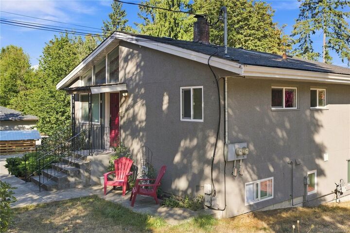 Property Photo: 1708 Extension Rd BC V9X 1A5