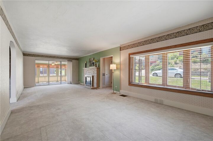 Property Photo:  116 Schaffer Ave  PA 15022 