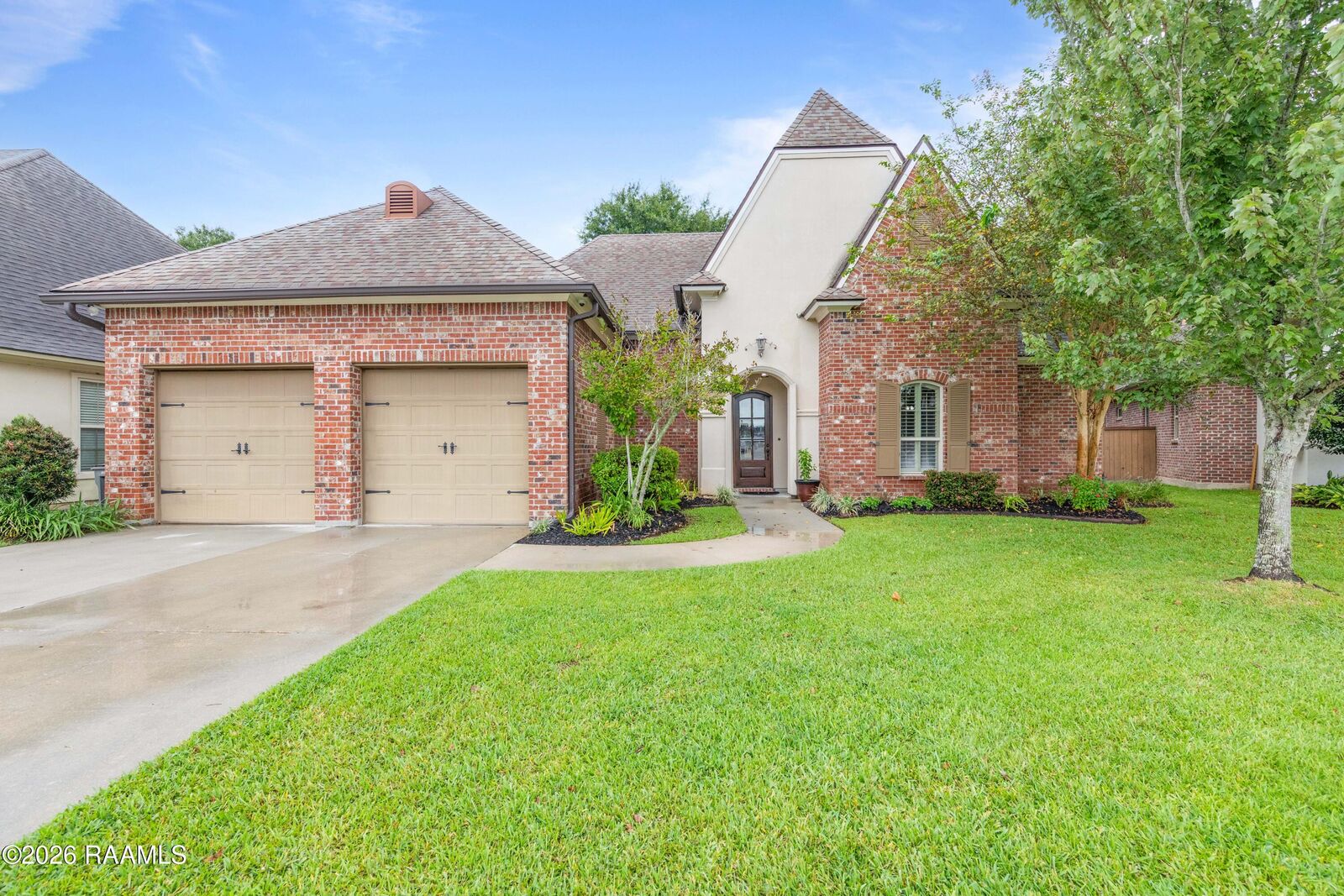 Property Photo: 301 Herbsaint Drive LA 70592