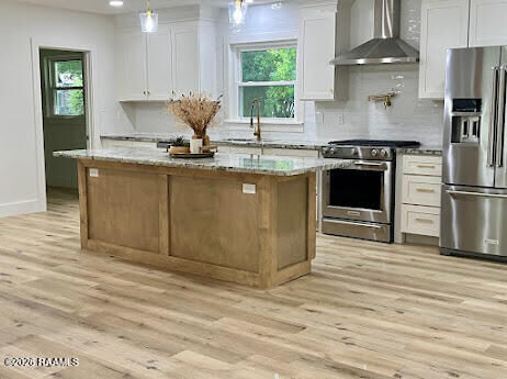 Property Photo:  620 Cambridge Drive  LA 70503 